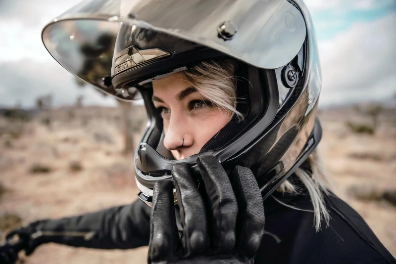 ICON Airframe Pro™ Carbon Helmet - Gold 10 ICON Airframe Pro™ Carbon Helmet - Gold - Image 10