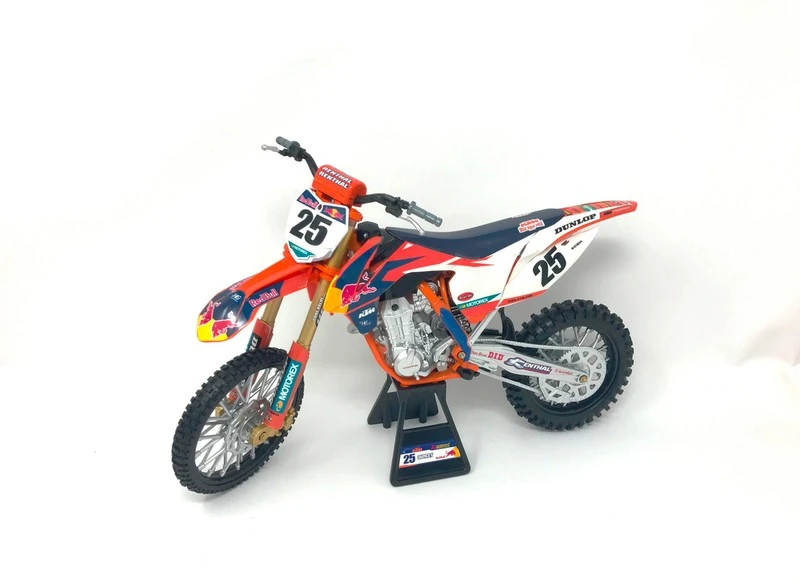 New Ray NEW-RAY Redbull Factory Race Team 2017 Replica 5 New Ray NEW-RAY Redbull Factory Race Team 2017 Replica - Image 5